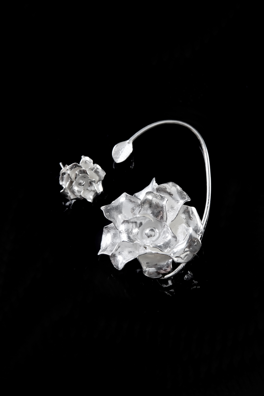 EARCUFF ROSA - DIREITO