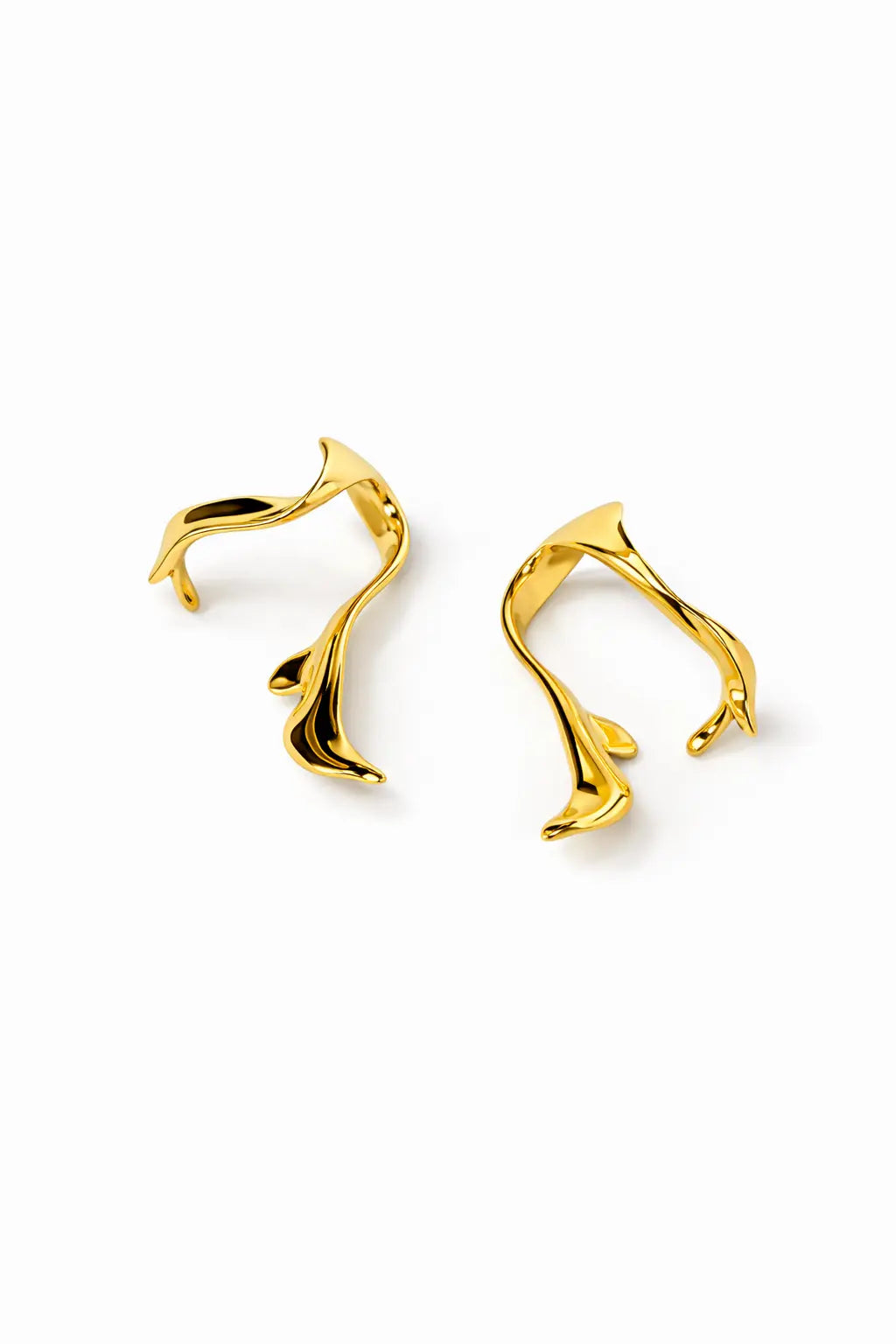 EARCUFF MOVIMENTO B. OURO 18K