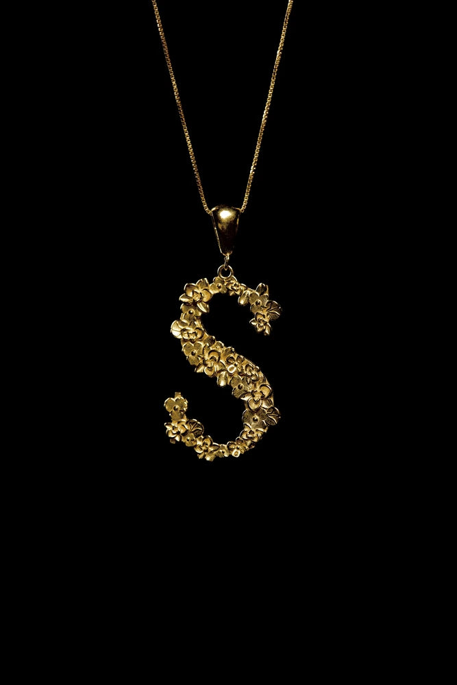 PINGENTE LETRA DESPERTAR DOURADO