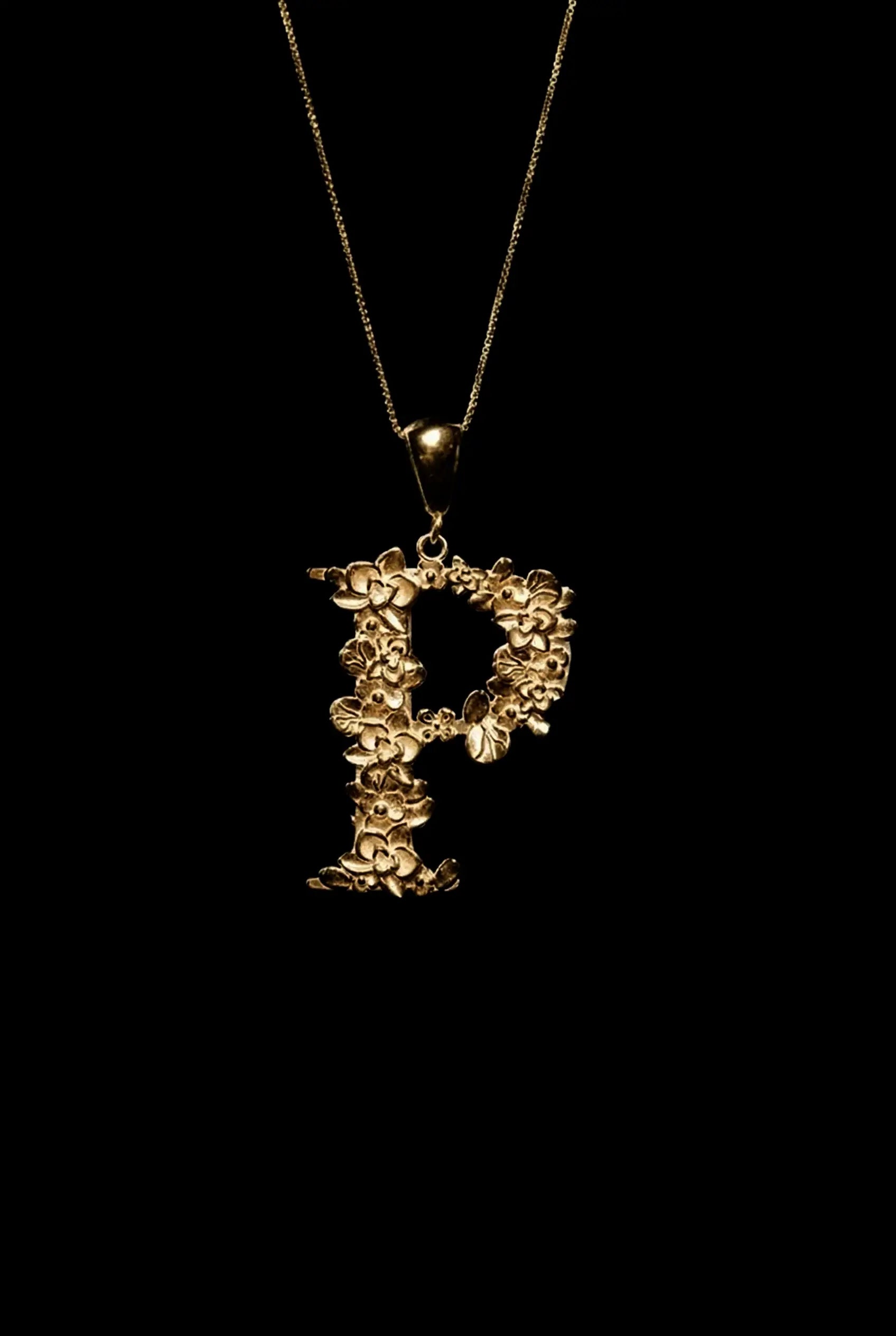 PINGENTE LETRA DESPERTAR DOURADO