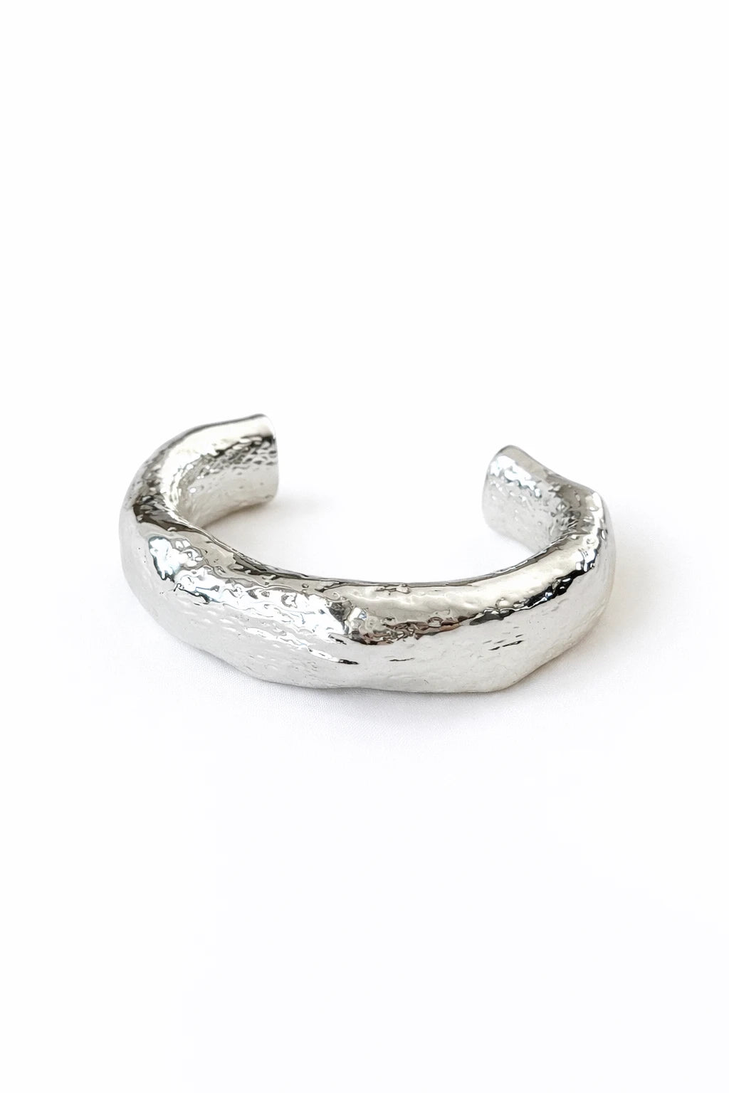 BRACELETE COM TEXTURA PRATA